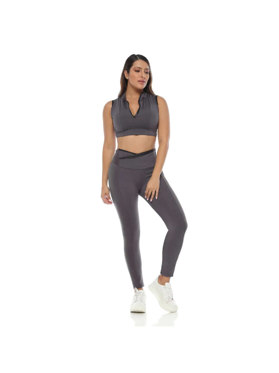 Conjunto Deportivo Top y Leggings