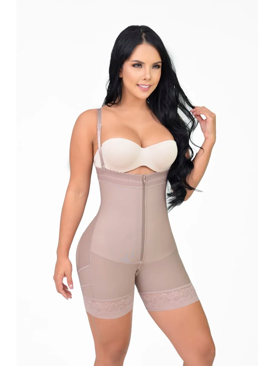 Faja Bermuda con Tirantes y Cremallera