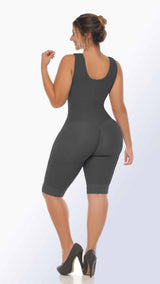 Faja ultra moldeadora on broches frontales color negro